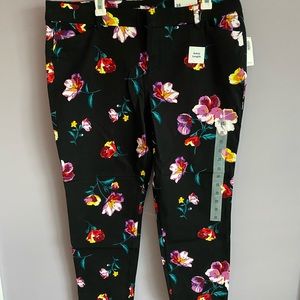 Floral Dress Pants 🌸